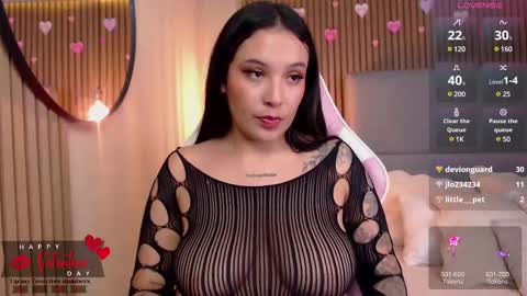 Victoria Collins online show from 02/13/25, 06:38