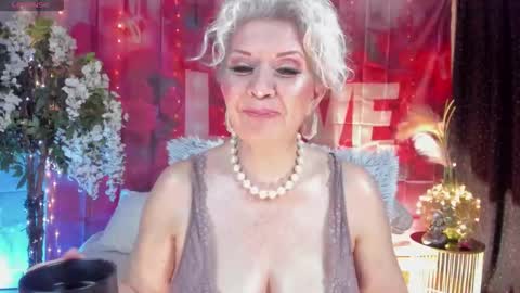 Snapshot of victoria_dior chatting on 01/14/26, 07:08 diorvictoria9 online show from 01/14/26, 07:08