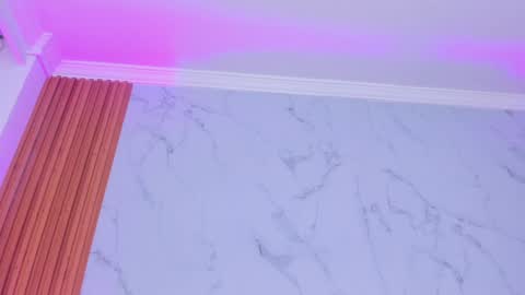  Victoria Lozano  online show from 12/11/24, 06:20