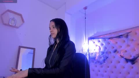 victoria_kitt online show from 11/02/25, 07:05