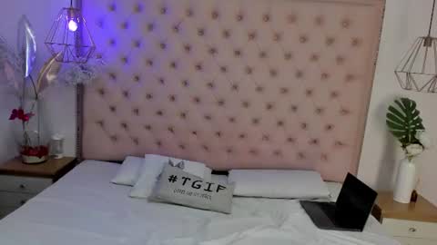 Snapshot of victoria_kitt chatting on 06/14/26, 02:24 victoria_kitt online show from 06/14/26, 02:24