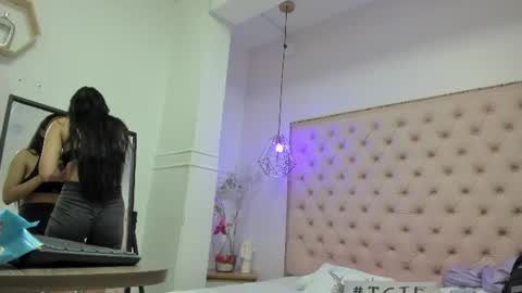 Snapshot of victoria_kitt chatting on 06/21/26, 03:47 victoria_kitt online show from 06/21/26, 03:47