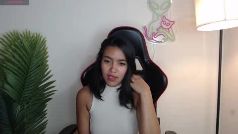 Snapshot of victoria_lens26 chatting on 03/25/26, 02:06 Victoria Lens online show from 03/25/26, 02:06