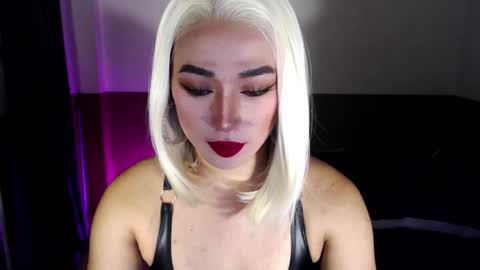 Victoria online show from 03/28/26, 01:00