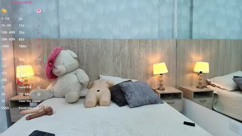 victoria_pachon online show from 04/30/26, 07:09