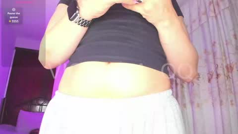 D A N I online show from 01/30/25, 01:22