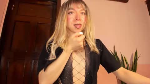 D A N I online show from 10/01/25, 03:12