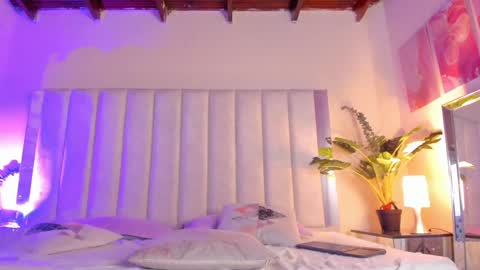 VICTORIA online show from 12/12/24, 05:48