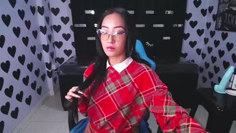 Snapshot of victoria_ricci_a chatting on 02/22/25, 06:08 Victoria online show from 02/22/25, 06:08