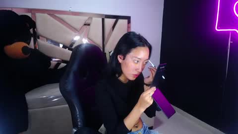 Snapshot of victoria_ricci_a chatting on 03/03/25, 04:46 Victoria online show from 03/03/25, 04:46