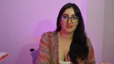 Victoria online show from 03/04/25, 09:32