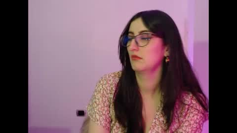 Victoria online show from 03/08/25, 11:07