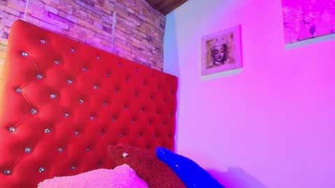 victoria online show from 09/14/25, 01:32