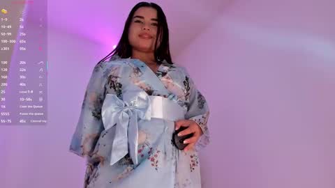 Snapshot of victoria_vallejo chatting on 11/02/25, 11:34 victoria  online show from 11/02/25, 11:34