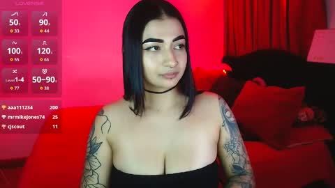 Snapshot of victoria_vox chatting on 04/08/26, 04:12 Victoria online show from 04/08/26, 04:12