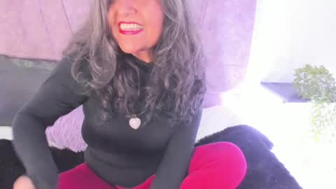 Snapshot of victoriaa_anderson_ chatting on 04/10/26, 02:00 victoriaa_anderson_ online show from 04/10/26, 02:00