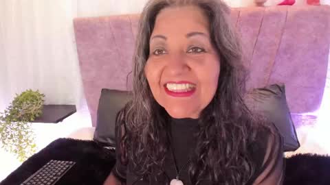 Snapshot of victoriaa_anderson_ chatting on 04/15/26, 02:02 victoriaa_anderson_ online show from 04/15/26, 02:02