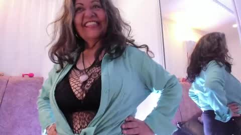 Snapshot of victoriaa_anderson_ chatting on 04/16/26, 01:56 victoriaa_anderson_ online show from 04/16/26, 01:56