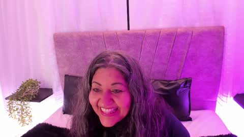 Snapshot of victoriaa_anderson_ chatting on 04/18/26, 04:55 victoriaa_anderson_ online show from 04/18/26, 04:55