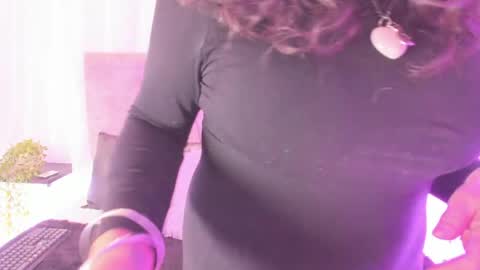 Snapshot of victoriaa_anderson_ chatting on 04/22/26, 02:18 victoriaa_anderson_ online show from 04/22/26, 02:18