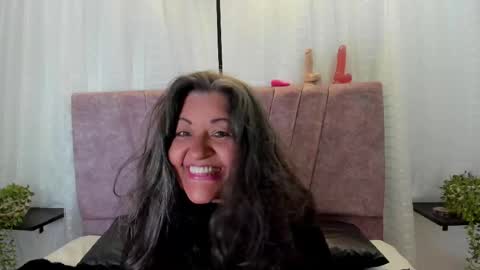 Snapshot of victoriaa_anderson_ chatting on 05/06/26, 06:24 victoriaa_anderson_ online show from 05/06/26, 06:24