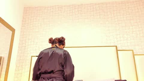 Victoria Sofia online show from 02/09/25, 03:11