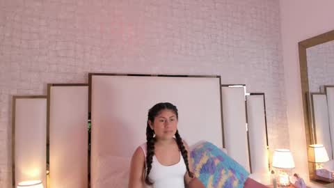 Victoria Sofia online show from 02/20/25, 03:12