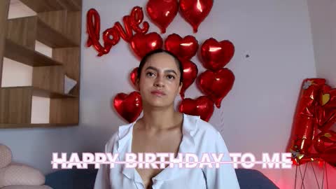 Victoria online show from 09/14/25, 12:04