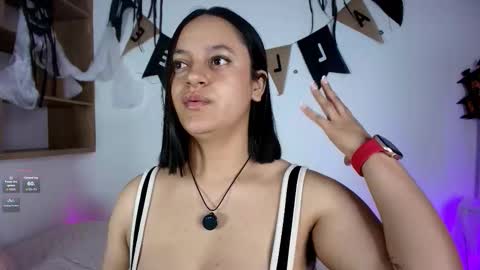 Victoria online show from 10/30/25, 11:11