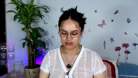 Snapshot of victoriablack_ chatting on 05/20/26, 09:59 Victoria online show from 05/20/26, 09:59