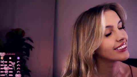 Anasteisha  Day Helen  Night online show from 10/05/25, 07:23