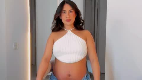 Snapshot of victoriafit7 chatting on 02/26/26, 01:26 Vcitoria online show from 02/26/26, 01:26