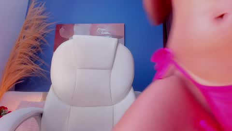 Victoria online show from 02/06/25, 02:44