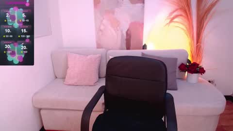 Victoria online show from 09/29/25, 11:42