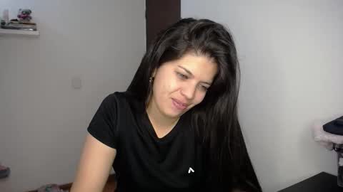 victorialg online show from 11/14/25, 09:24