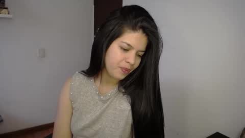 victorialg online show from 12/21/25, 05:53