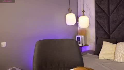 Victoria online show from 06/26/26, 06:07