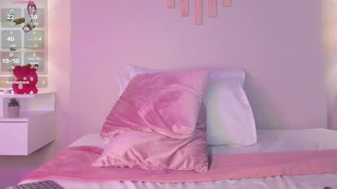 Victoria online show from 02/13/25, 11:26