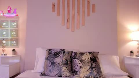 Victoria online show from 09/16/25, 07:37