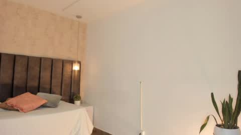 Maria Victoria online show from 02/08/25, 11:44