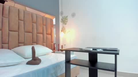 Snapshot of victoriaroyce1 chatting on 01/20/25, 11:56 Victoria online show from 01/20/25, 11:56