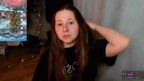 Snapshot of victoriassecrets_ chatting on 01/12/26, 08:14 victoriassecrets_ online show from 01/12/26, 08:14