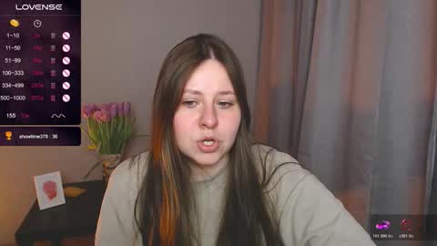 Snapshot of victoriassecrets_ chatting on 03/10/26, 06:02 victoriassecrets_ online show from 03/10/26, 06:02