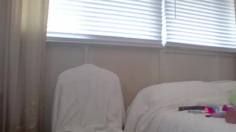 Snapshot of victoriasuave3 chatting on 03/17/26, 08:12 victoriasuave online show from 03/17/26, 08:12