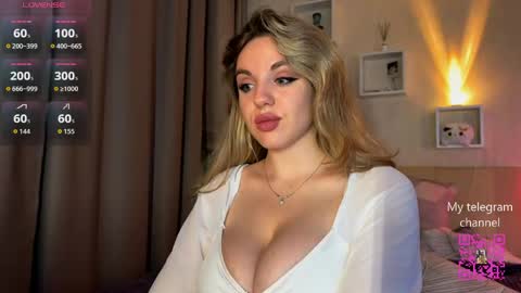 Victoria online show from 05/22/26, 07:52