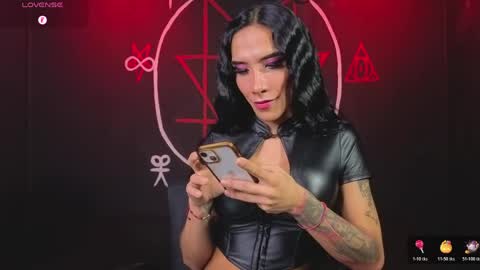 Snapshot of victoriavampire666 chatting on 04/30/26, 12:39 Victoria Vampire online show from 04/30/26, 12:39