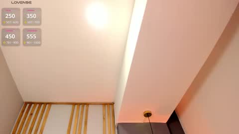 Victoria Vixen online show from 12/19/25, 09:55