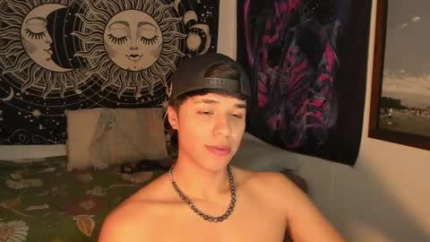 Snapshot of victorino_jhonson chatting on 01/31/25, 08:12 Victorino Jhonson online show from 01/31/25, 08:12