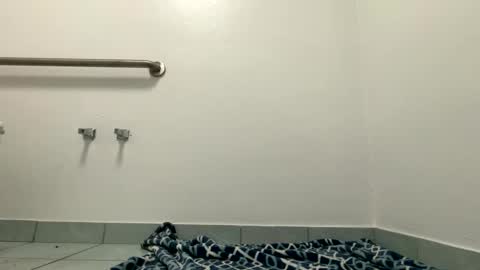 Snapshot of victoryd007 chatting on 01/12/26, 05:56 victoryd007 online show from 01/12/26, 05:56