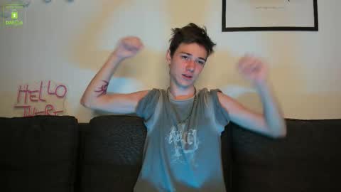 Snapshot of viego_pattel chatting on 10/07/25, 04:26 Viego Pattel online show from 10/07/25, 04:26